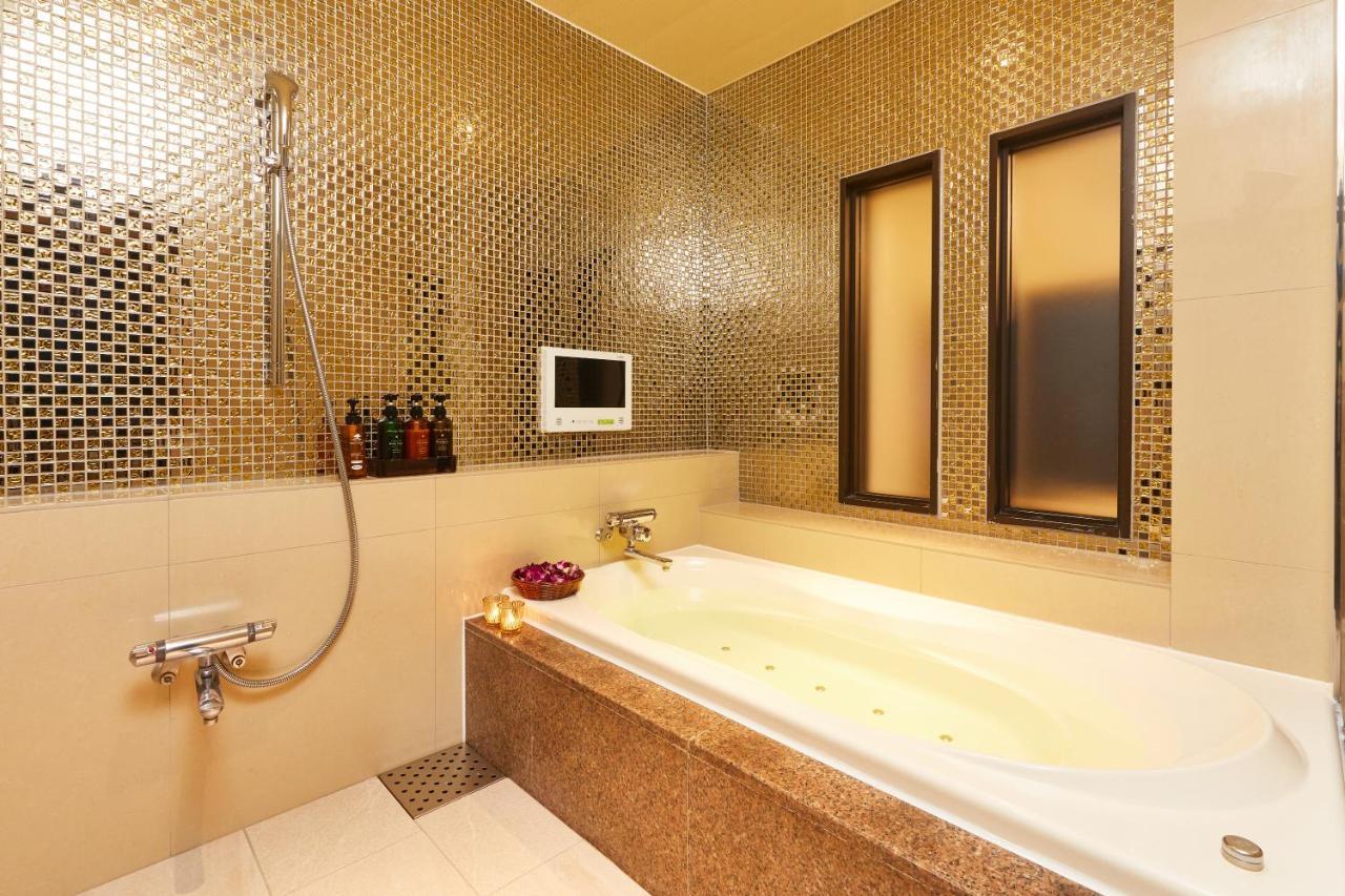 Hotel Artia Nagoya (Adults Only) Kitanagoya ภายนอก รูปภาพ